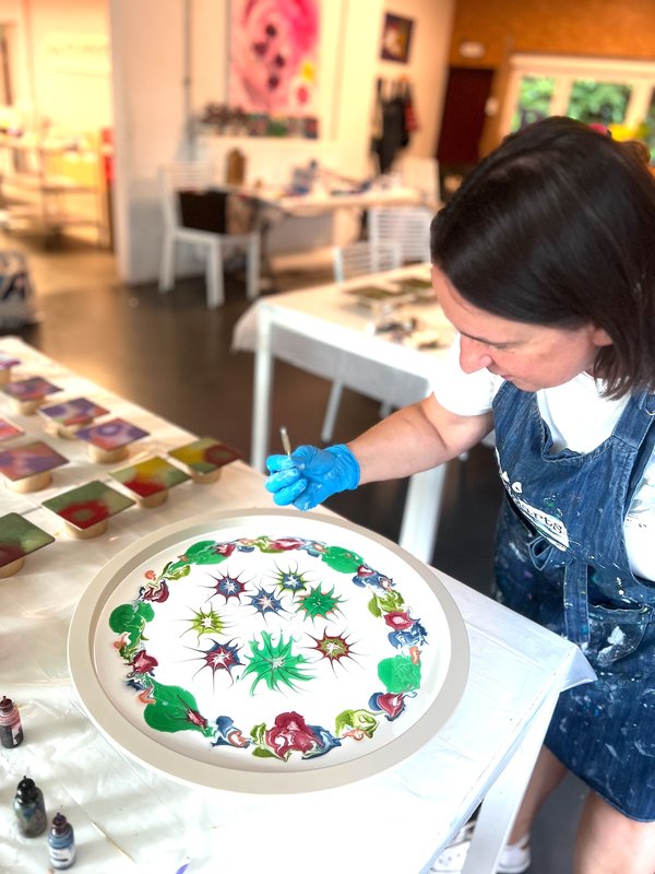 Workshops Resin Art/epoxy Basistechnieken bijzettafeltje (Maart)