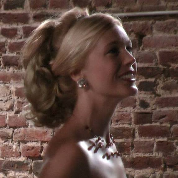 Concerten Aveline Monnoyer zingt vertelt Atelier Hastir