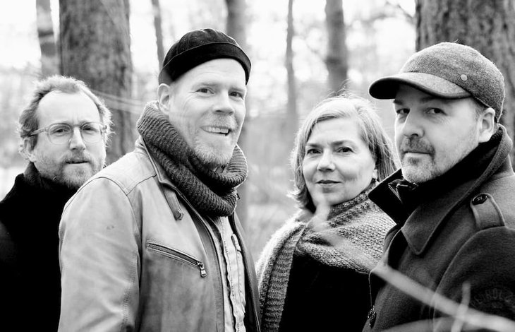 Voorstellingen Liefde van hout l Vanden Broecke, Bos B. Voet