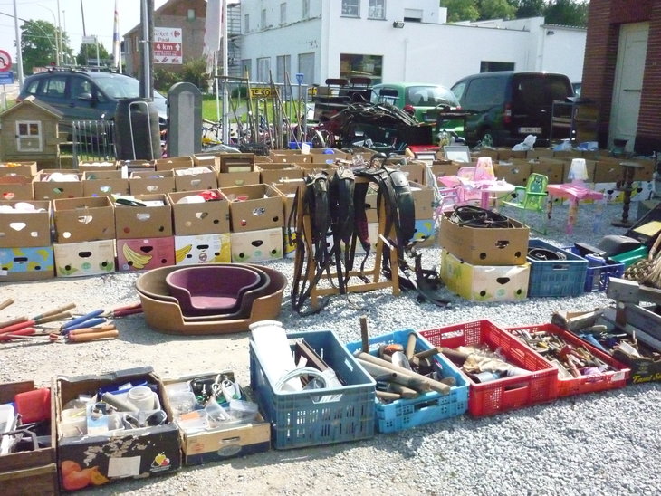  Grote garage verkoop