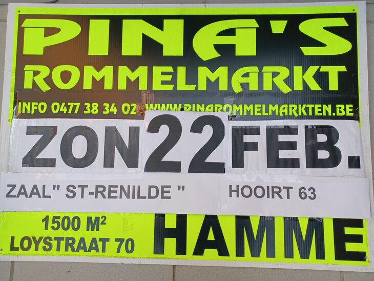 Pina s Jaarlijkse Rommelmarkt Hamme ( Extra zaal )