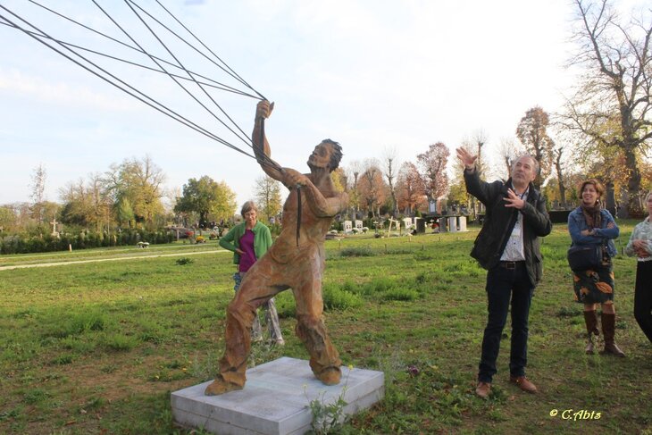 Ontspanning Waar stilte spreekt: wandeling de Stadsbegraafplaats