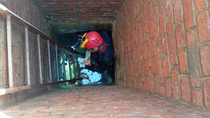 Ontspanning Wandeling door karstlandschap rond waterwinning Neuve-Fontaine (Roche