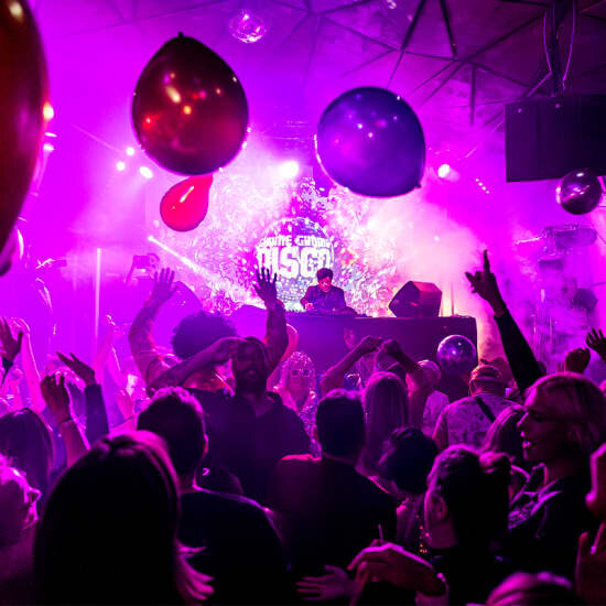 Concerten Gimme Gimme Disco: discoparty geïnspireerd ABBA