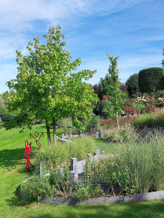 Ontspanning Bezoek Geneviève Alain's tuin tijdens lange weekend mei.