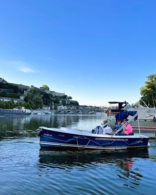 Ontspanning Vaar Namen een elektrische boot, zonder vaarbewijs in alle vrijheid!