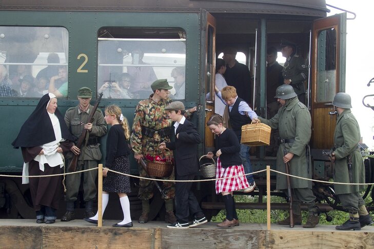 Ontspanning Railway Liberty - ontmoet cast Allo Allo 