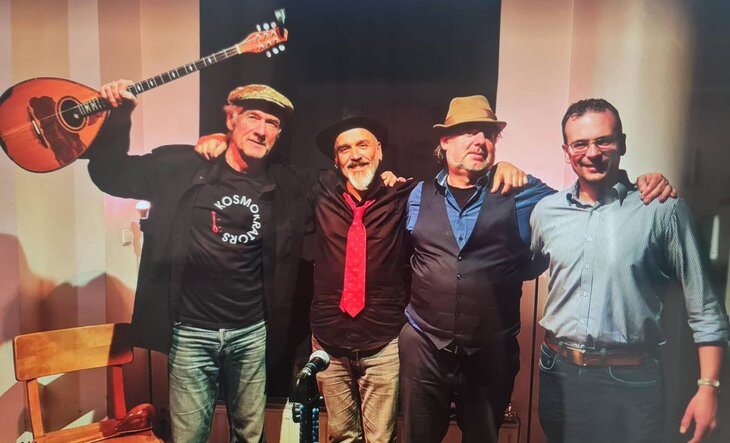 Concerten Rebetiko Kosmokrators & Andreas Mantzaris Free Birthday Concert