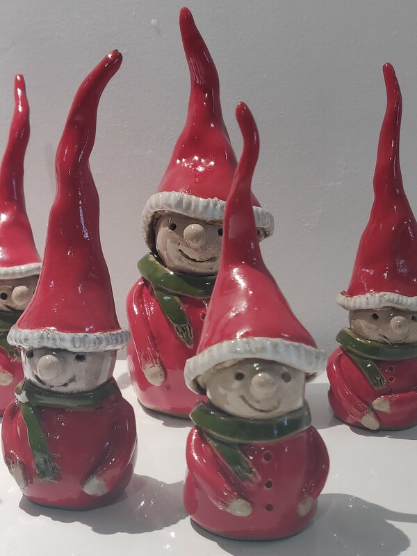 Workshops 2 (kerst)kabouters maken keramiek - deel 1