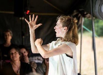Voorstellingen Komt zien ! Theatervoorstelling Liefs, Achilles