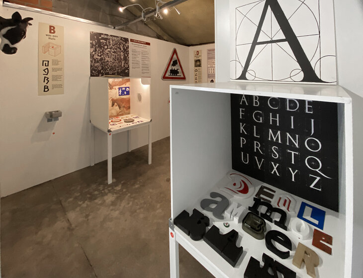 Tentoonstellingen LetterLabyrint - Dwalen door Schrift de Letters