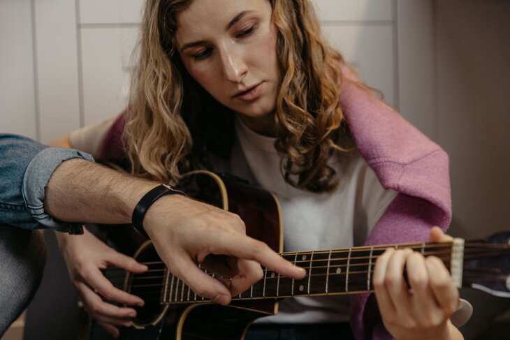 Workshops Muzieklessen Gitaar, Ukulele, Basgitaar