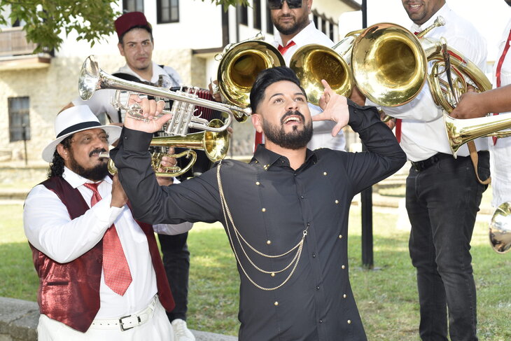 Concerten Seven Kadrievi Orkestar  Romska Orientalna Musika 