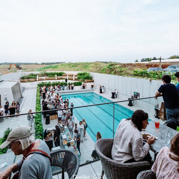Nachtleven Bbq Patry de PoolHouse