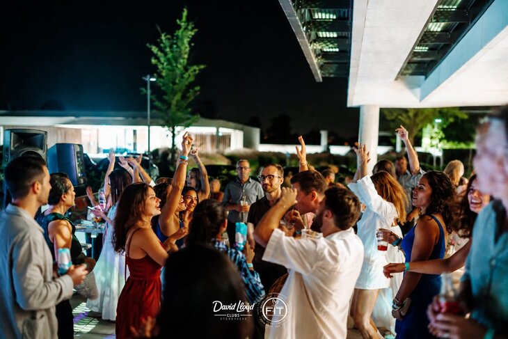 Nachtleven La Piscine Party Coeur A Coeur I David Lloyd Sterrebeek I 05.09.2026