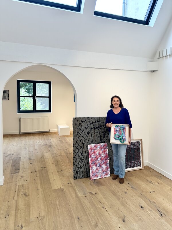Tentoonstellingen Tentoonstelling   Talking Threads Hedendaagse textielkunstenaars
