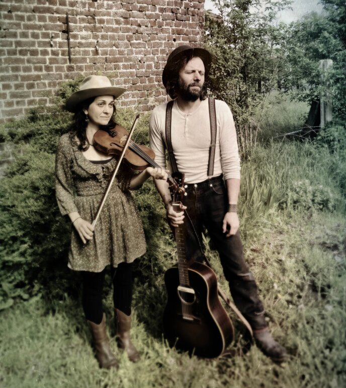 Voorstellingen Kit&Caboodle live + to blow a pipeline (2023)