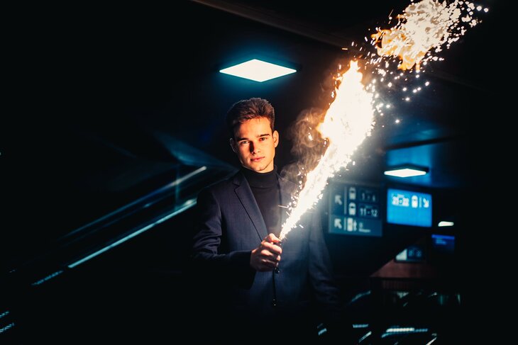 Voorstellingen An intimate evening Magic with Jonas Bruyn
